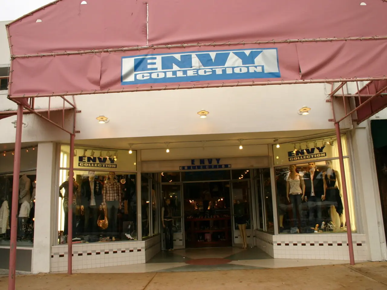 Don't miss out on the latest in Scandinavian interior design, as these 7 designers are leading the...