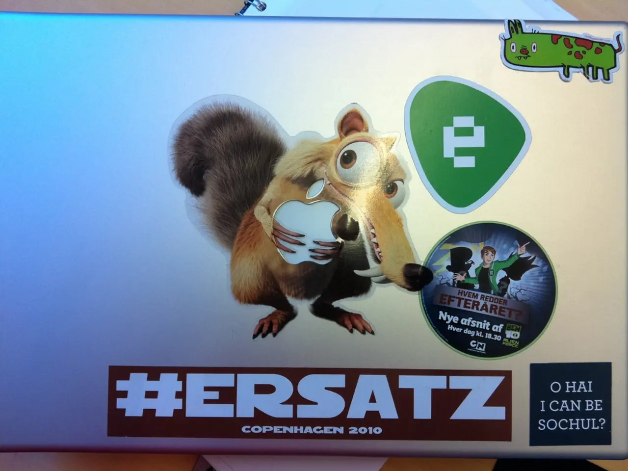 Stunning Laptop Transformations to Ring in the New Year with a Fresh Appearance (19 Options)