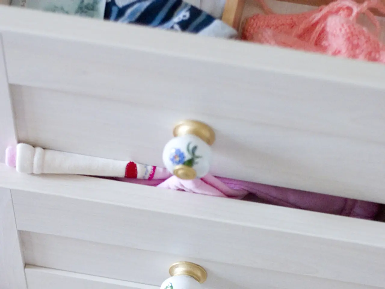 Strategies for Revamping Your Wardrobe Successfully