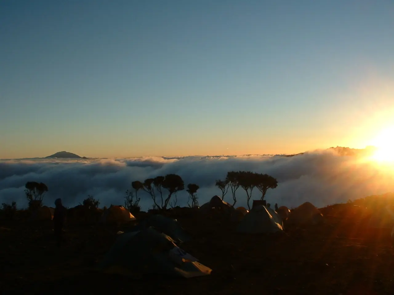 Overnight weather quandary: keeping warm versus remaining cold in the caravan during rainfall