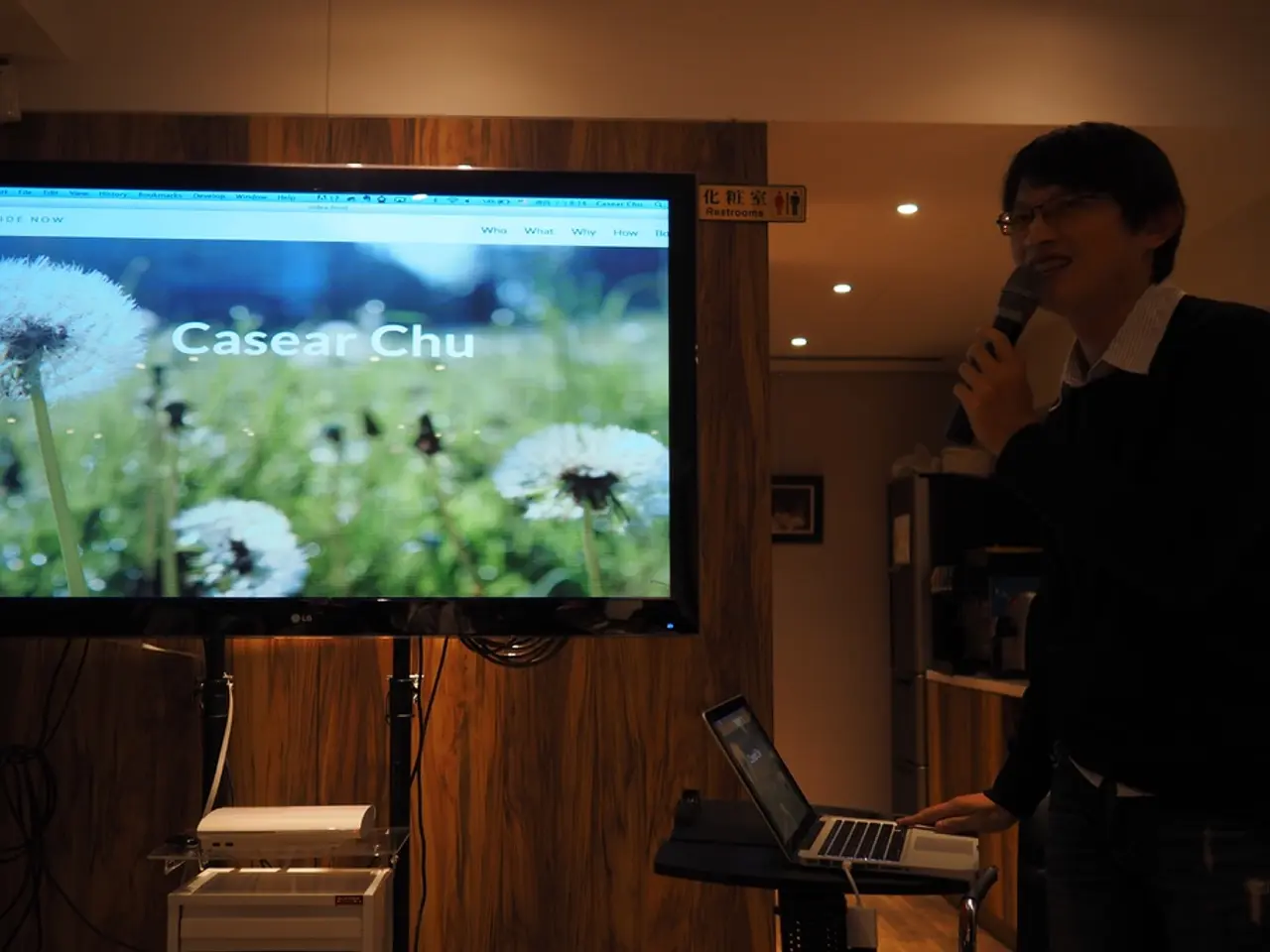 LG's OLED TV Displayed on an Easel Offers More Than a Simple Artistic Novelty