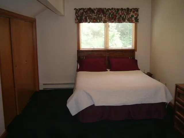 Innovative Bedroom Closet Styles for a Memorable Impression