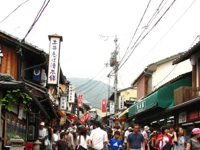 Simplified Guidance for Minimal Possessions: A 10-Step Approach