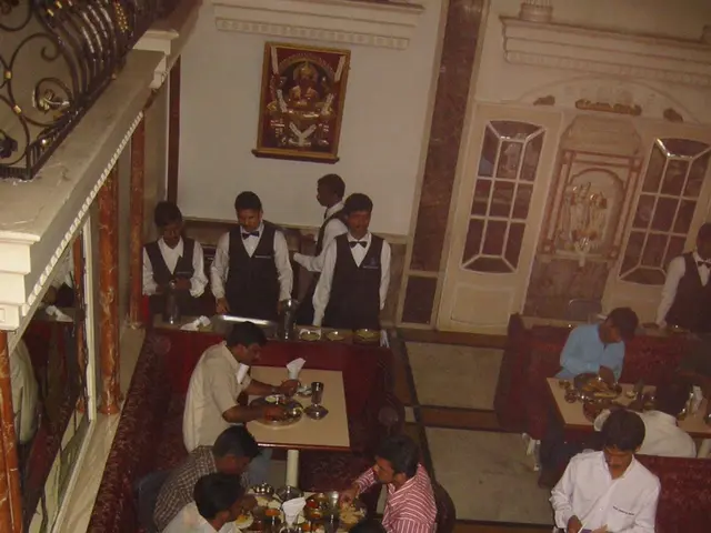 Restaurateurs in the North push for expanded outdoor dining options