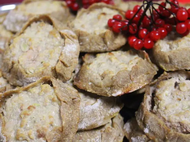 Quick and Tasty Vegetable Pastries (prepared in less than 25 minutes)