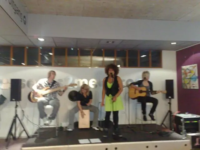 Affordably acquire a top-tier home cinema system with 5.1 surround sound for less than $1000