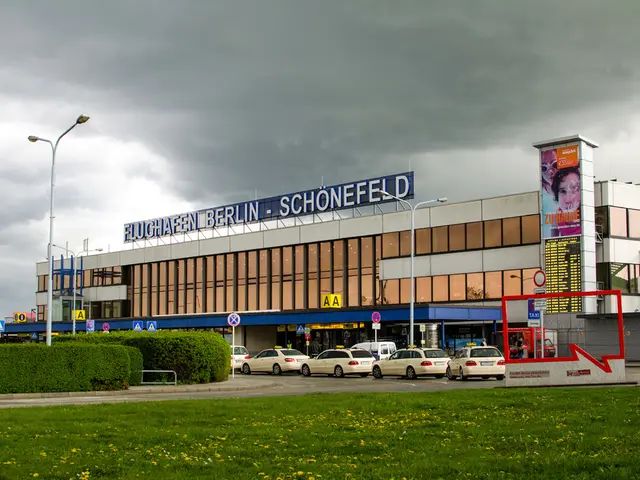 Citizen Participation Through Meldoo App: Guidelines for Reporting Flaws