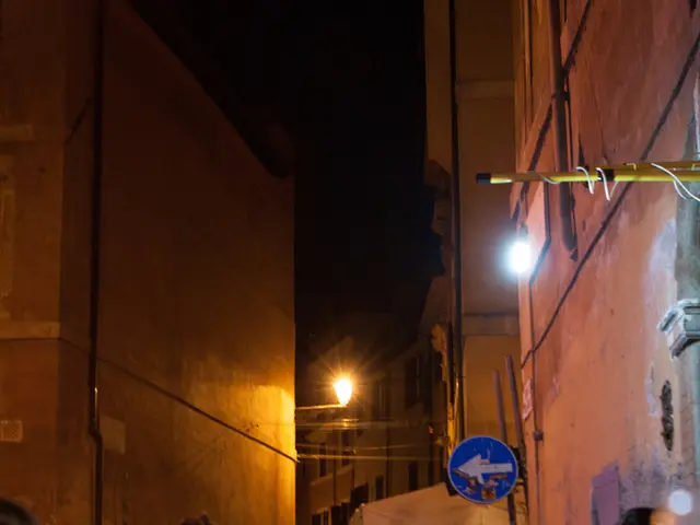 Helicopter Descends, Cramped Parking Lot, and Anxiety Surrounding the "Unity Sauce":