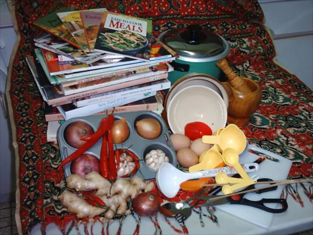 Cleaning Fuzzy Crocs: 2 Effective Methods for Spotlessly Shine Shoes