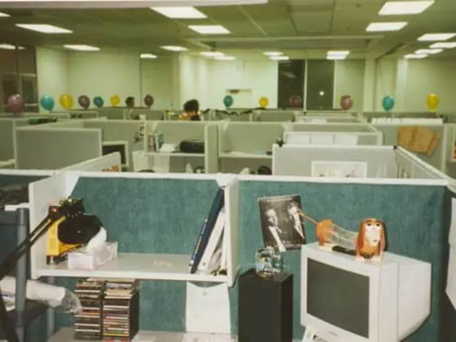 Innovative Design Approaches for Compact Office Structures