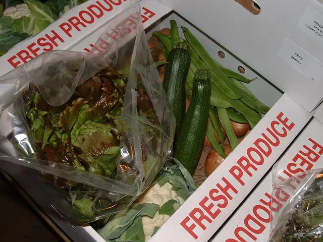 Stop using these popular trends in gardening at once. They lead to soil degradation and introduce...