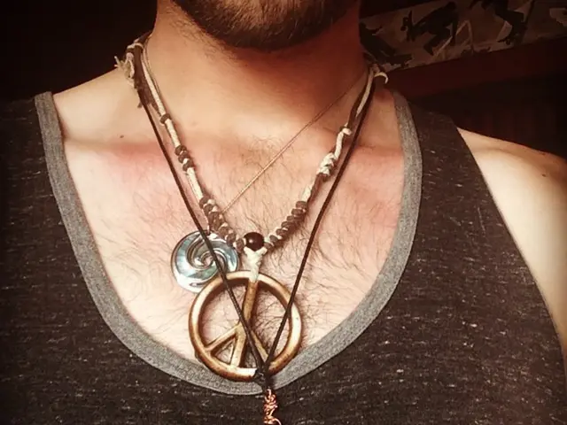 Fashion Trend: Leather Pants at the Wiesn Festival