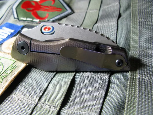 A Commemorative Bookmark Crafted for Woven's 125th Anniversary Secures Design Accolade