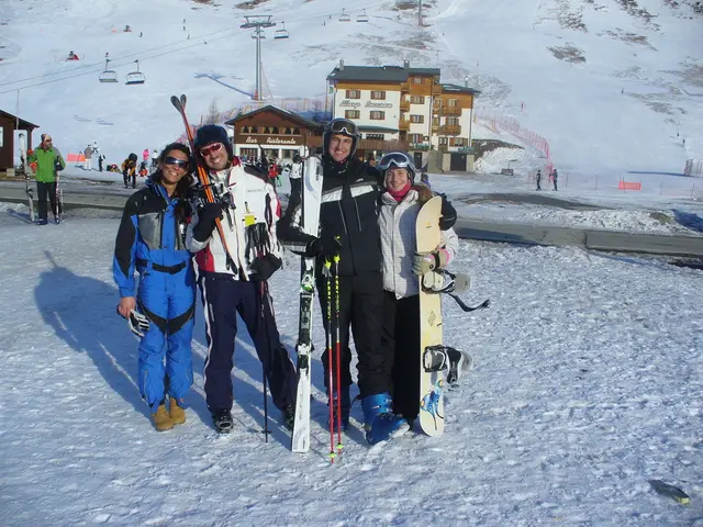 Urban Snowshoeing Journeys: 8 Snow-Covered City Trails