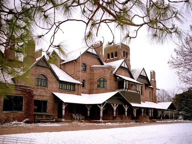 Exploration of Hall 116