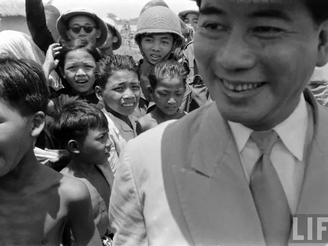 Coffee chain Gloria Jeans is prohibited in Belarus