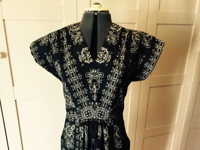 Modern and Daring Black-Themed Bedroom Concepts: 24 Inspiring Designs to Explore